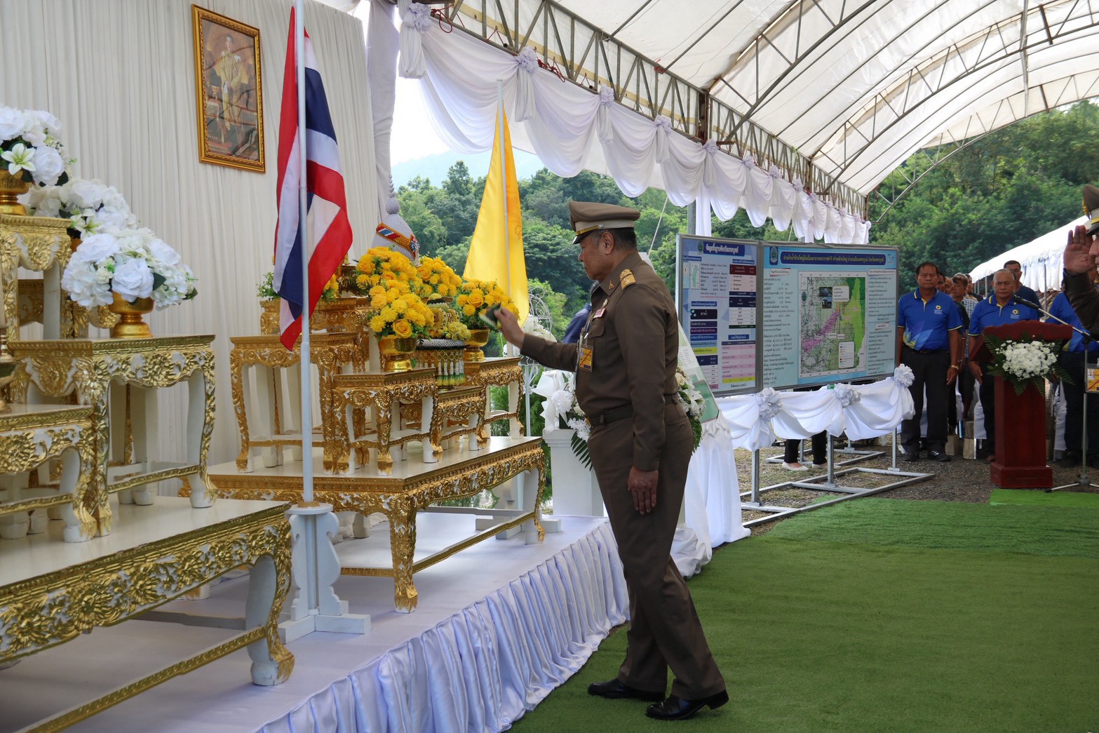title - สำนักงานการปฏิรูปที่ดินจังหวัดเพชรบูรณ์ ร่วมลงพื้นที่ติดตามการดำเนินงานอ่างเก็บน้ำห้วยใหญ่ อันเนื่องมาจากพระราชดำริ อำเภอเมืองเพชรบูรณ์ จังหวัดเพชรบูรณ์